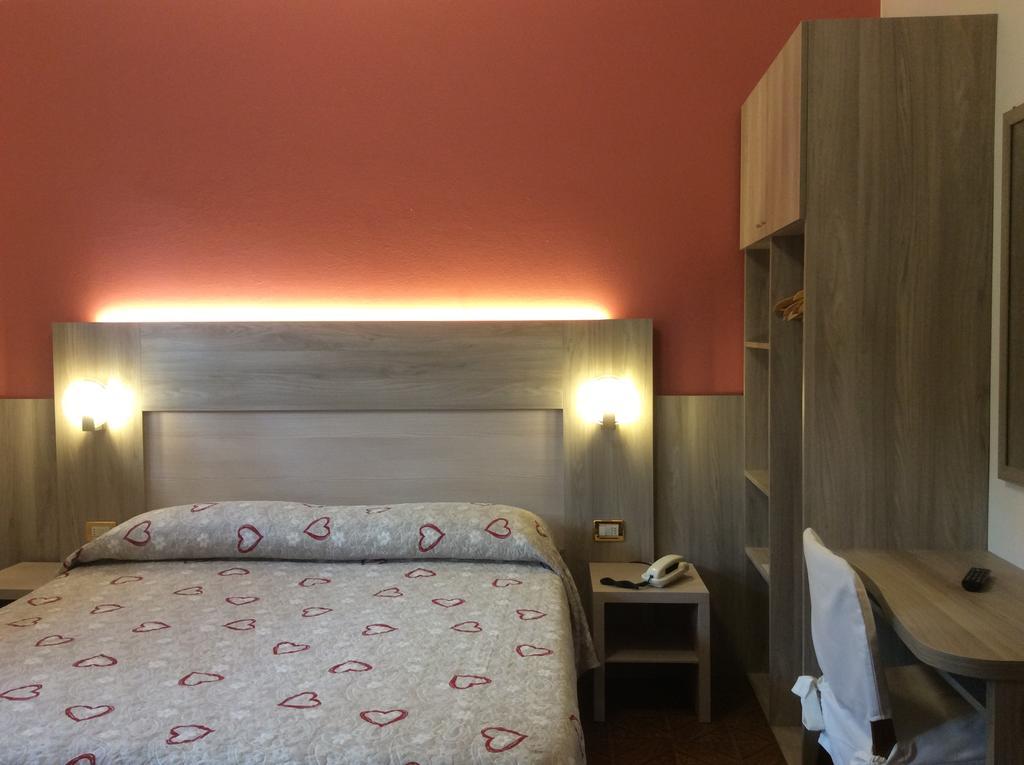 Albergo Ristorante Scanapa 코스티노델라프레소라나 외부 사진